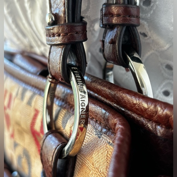 Sale🔥 Authentic Etienne Aigner - Picture 4 of 7